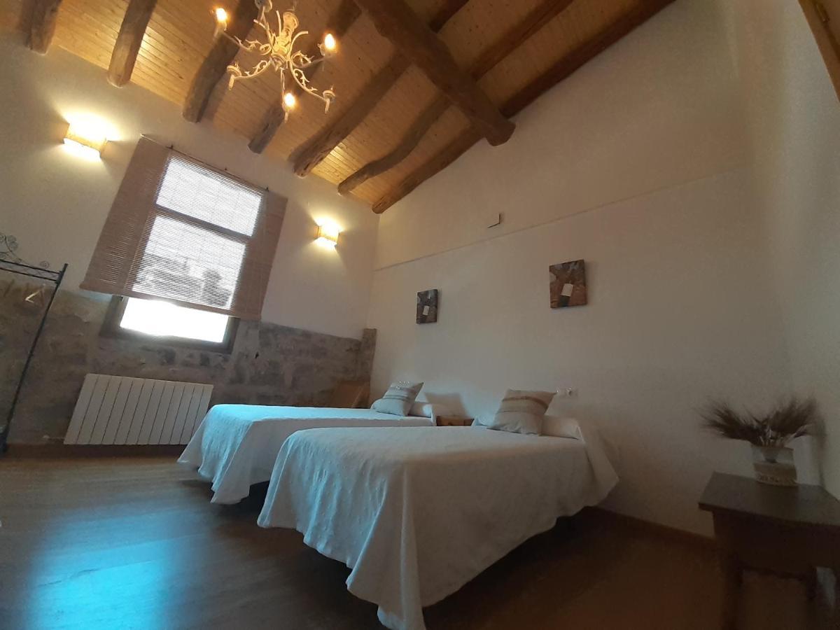 Casa La Foradada Bed and Breakfast Corbera Εξωτερικό φωτογραφία